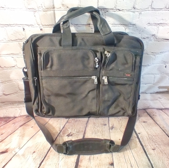 Tumi Bags Tumi Safecase Expandable Organizer Laptop Bag W Strap